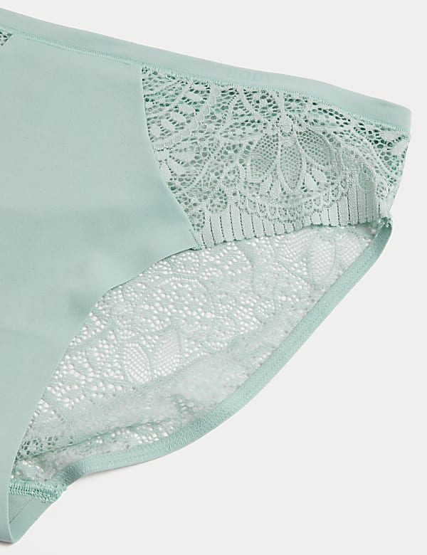 3pk Body Soft™ High Leg Knickers