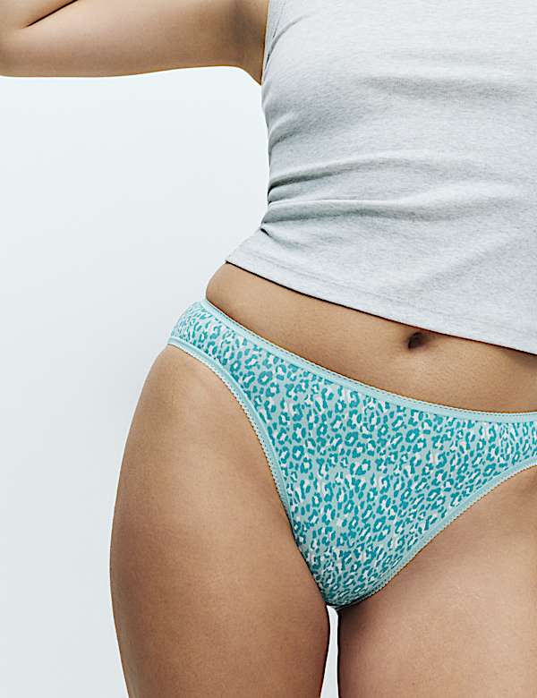 5pk Cotton Lycra&trade; High Leg Knickers - CA