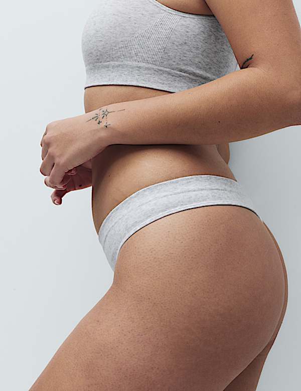 3 Pack Seamfree Thongs - CY