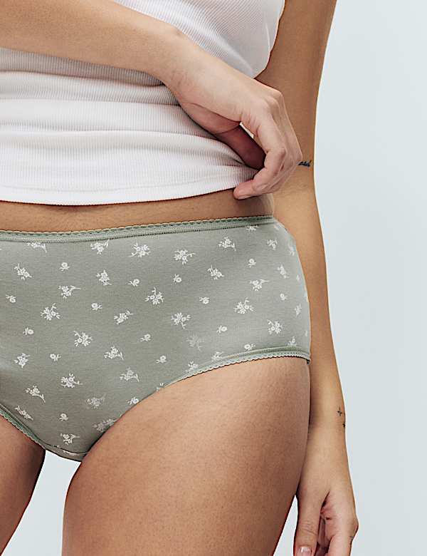 5pk Cotton Lycra&trade; Printed High Rise Shorts