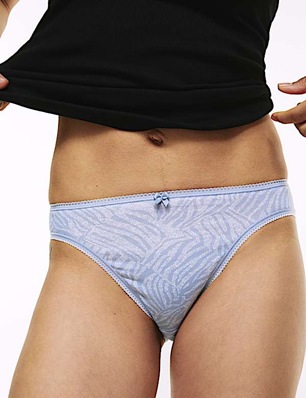 Vysoce střižené kalhotky z bavlny a materiálu Lycra™, 5 ks - CZ