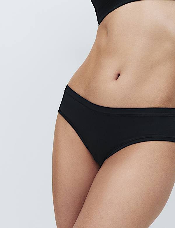 3 Pack Flexifit&trade; Modal Rich Hipster Knickers - AL