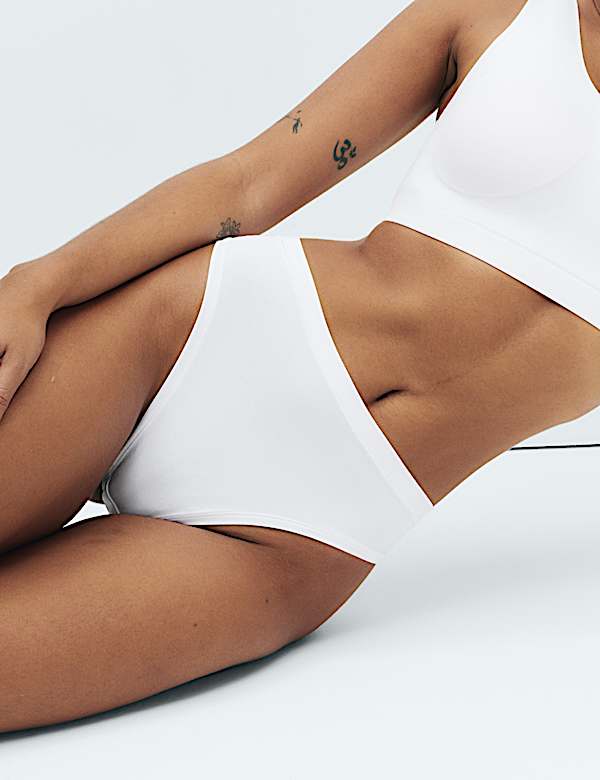 3pk Flexifit&trade; Modal High Waisted Thongs - CH