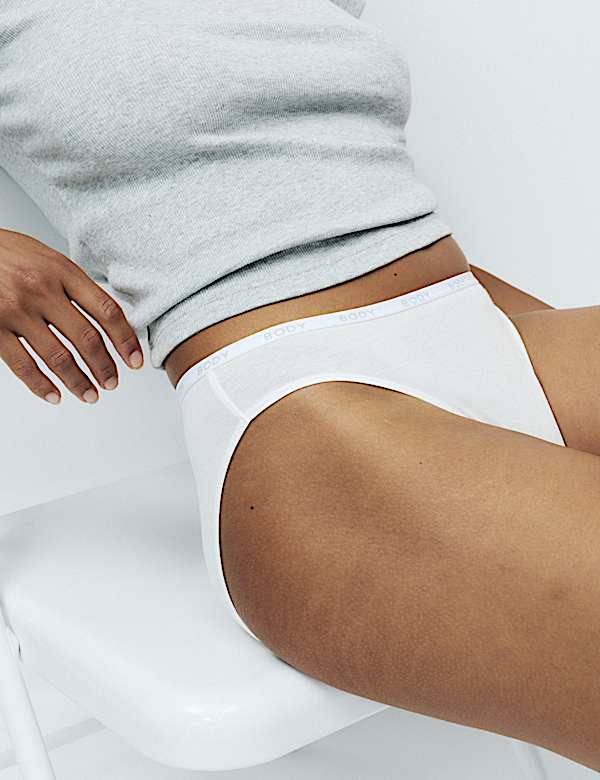 4pk Cotton Rich High Leg Knickers