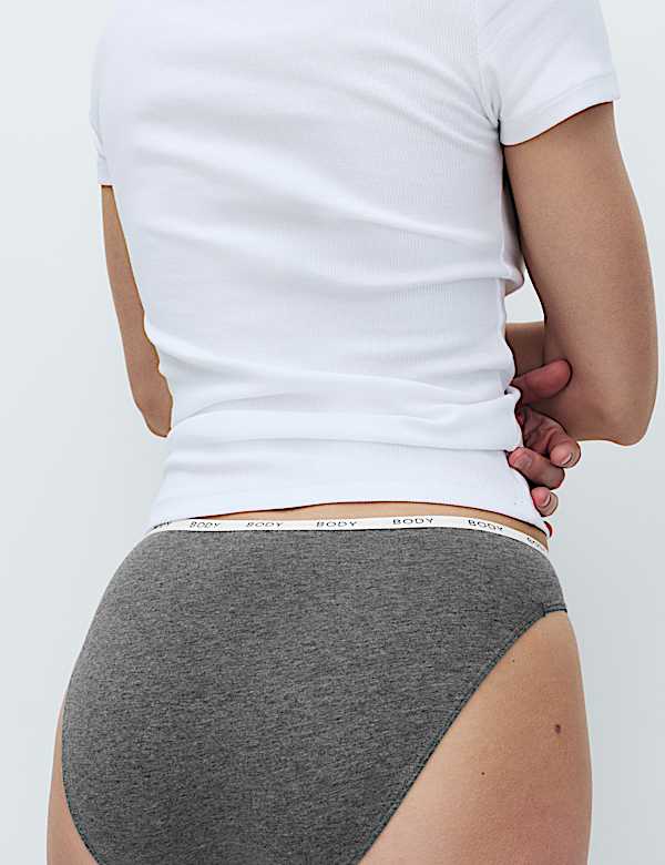 4pk Cotton Rich High Leg Knickers