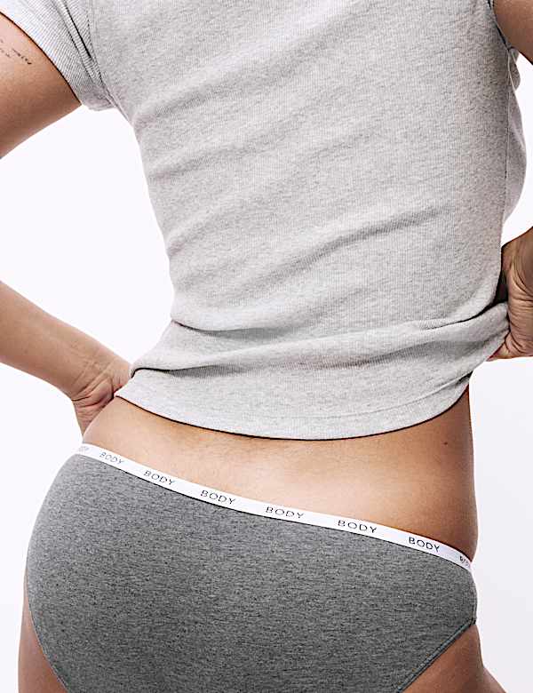 4pk Cotton Rich Bikini Knickers