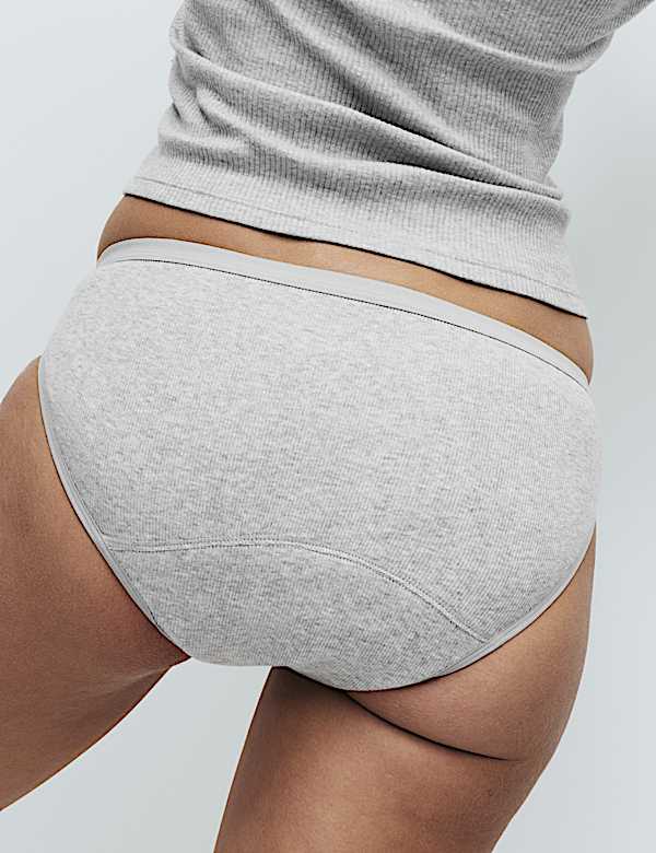 Menstruačn&iacute; bikiny kalhotky s vysok&yacute;m pod&iacute;lem bavlny, 2 ks v balen&iacute; - CZ