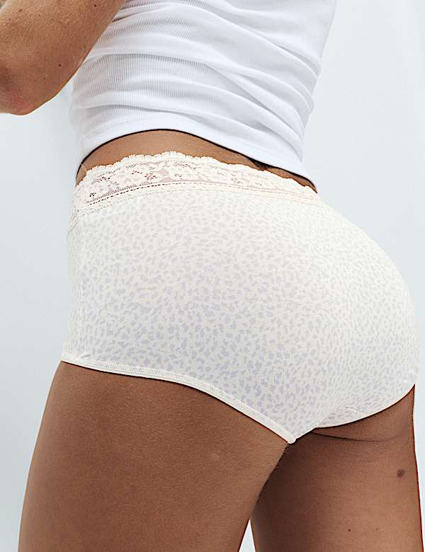 7 Pack Cotton Rich High Rise Knicker Shorts - NL