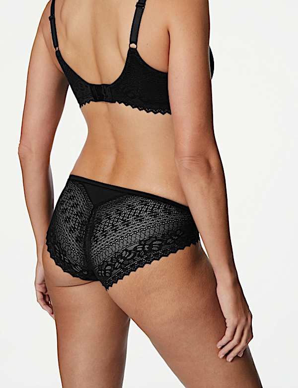 Sumptuously Soft&trade; Lace High Leg Knickers
