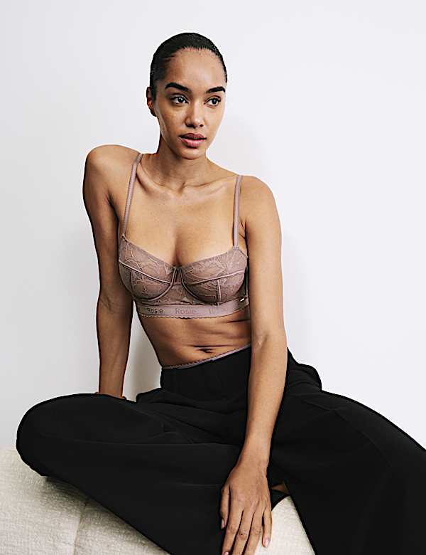 חזיית בלקונט LaceWear בגזרה ארוכה עם ברזלים (מידות A-E) - IL