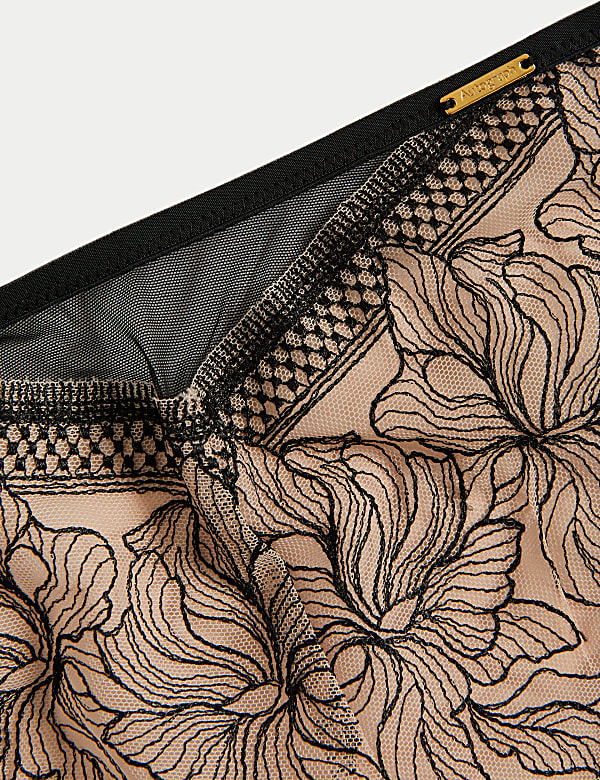 Osaka Embroidery High Leg Knickers