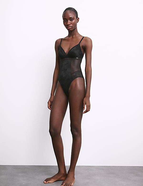 Valencia Lace Body
