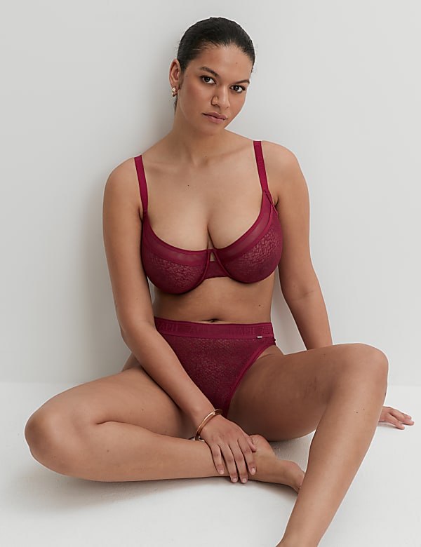 Tivoli Patterned Lace Wired Minimiser Bra (C-G) - BG