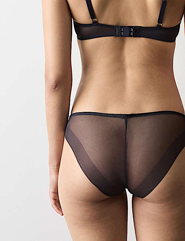 תחתונים ברזילאיים Monaco עם רקמה - IL