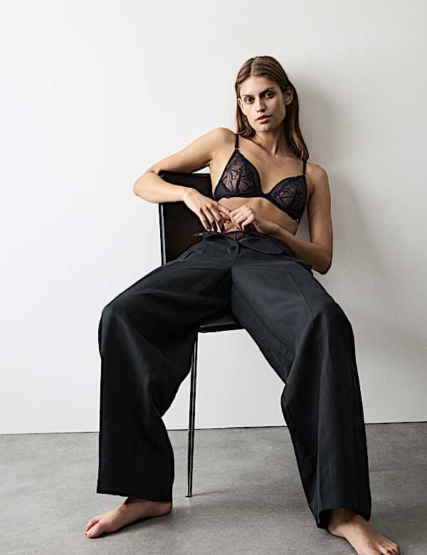 Monaco Embroidery Wired Plunge Bra (A-E) - GR