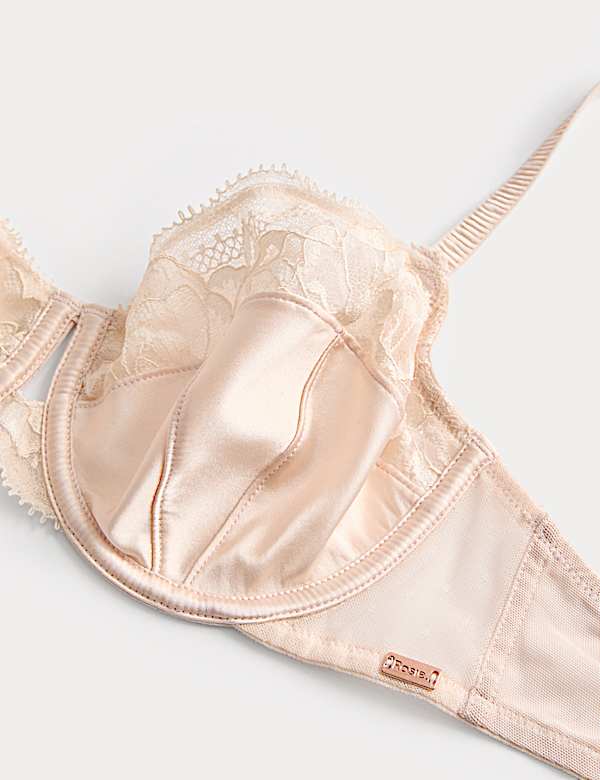Soutien-gorge en soie et dentelle &agrave; armatures et balconnet - FR
