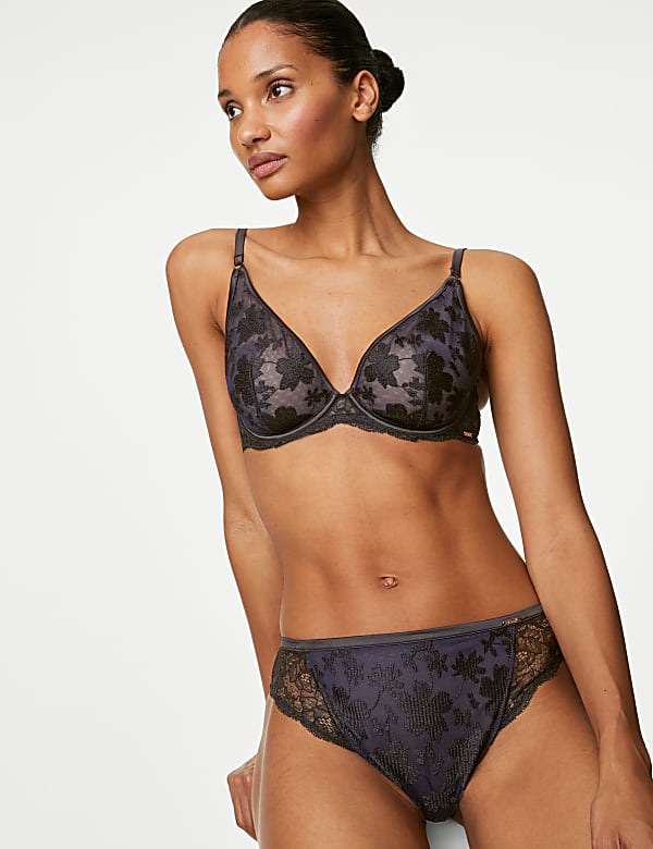 Cosmos Embroidery Wired Plunge Bra A-E