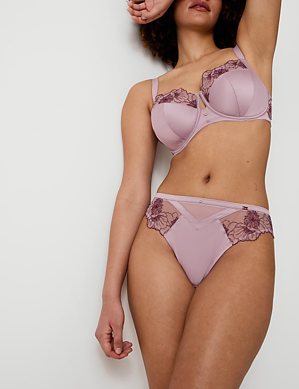 Zinnia Embroidery Wired Minimiser Bra C-G - AT