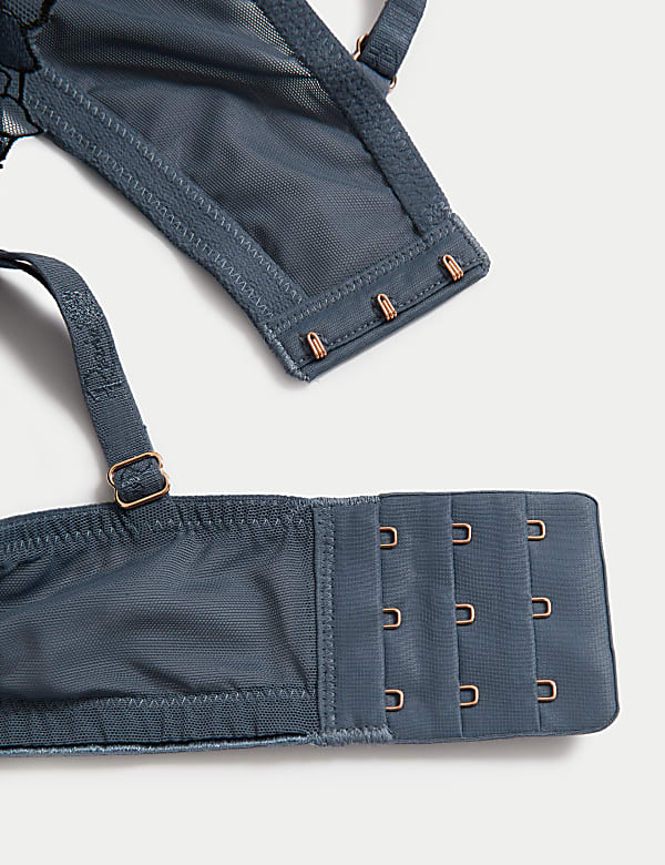 Iris Embroidery Wired Longline Balcony