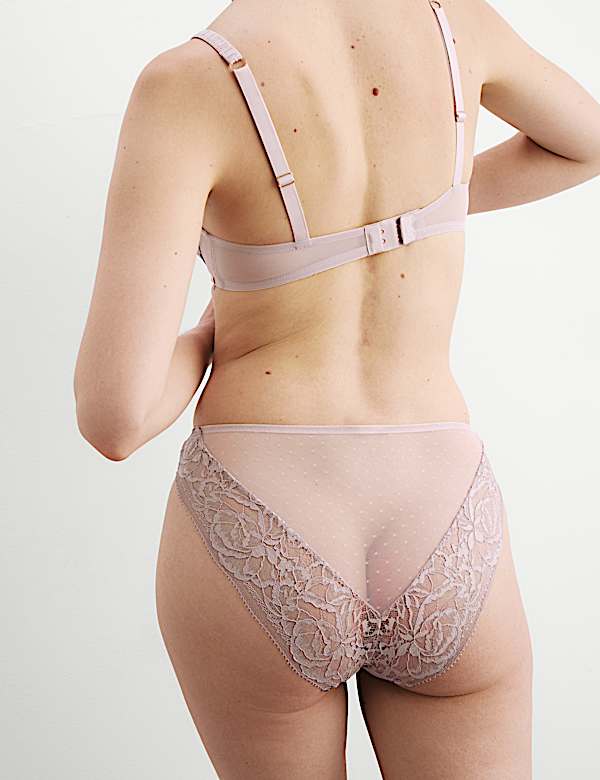 תחתוני Senna משי ותחרה עם מפתח רגל גבוה - IL