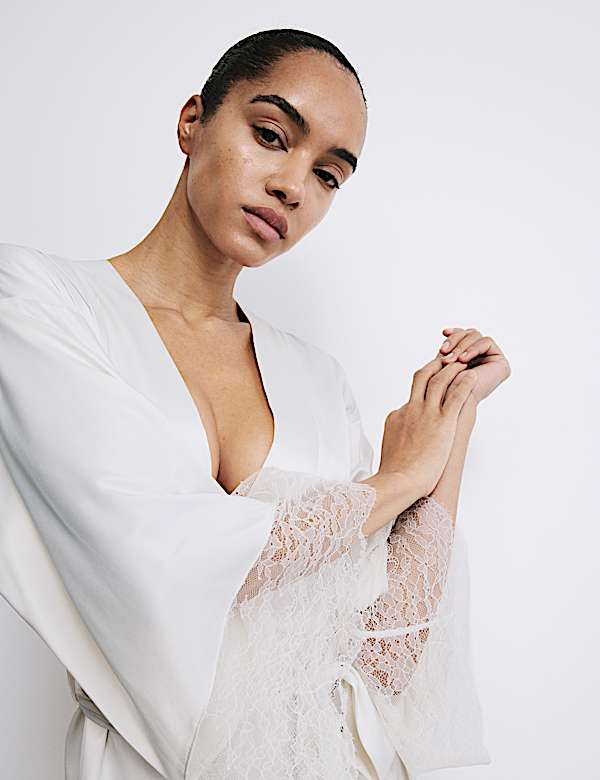 Forget Me Not Satin Wrap - FI