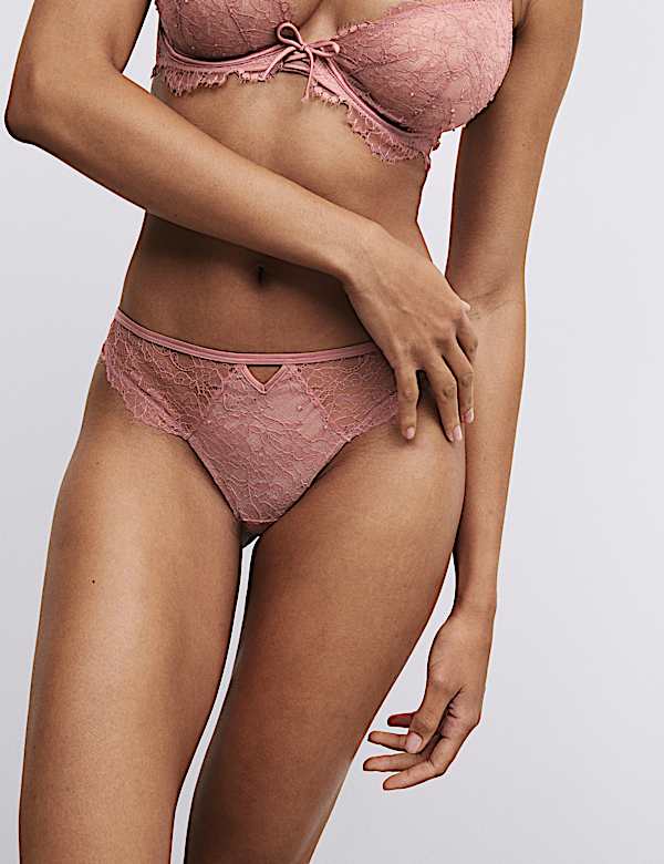 Forget Me Not Lace Thong - IL