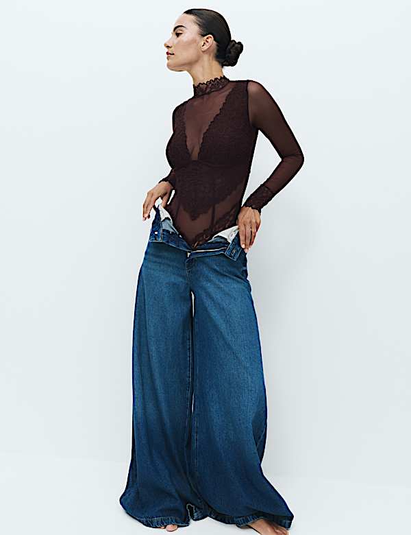 Sabine Mesh & Lace Long Sleeved Body - KR
