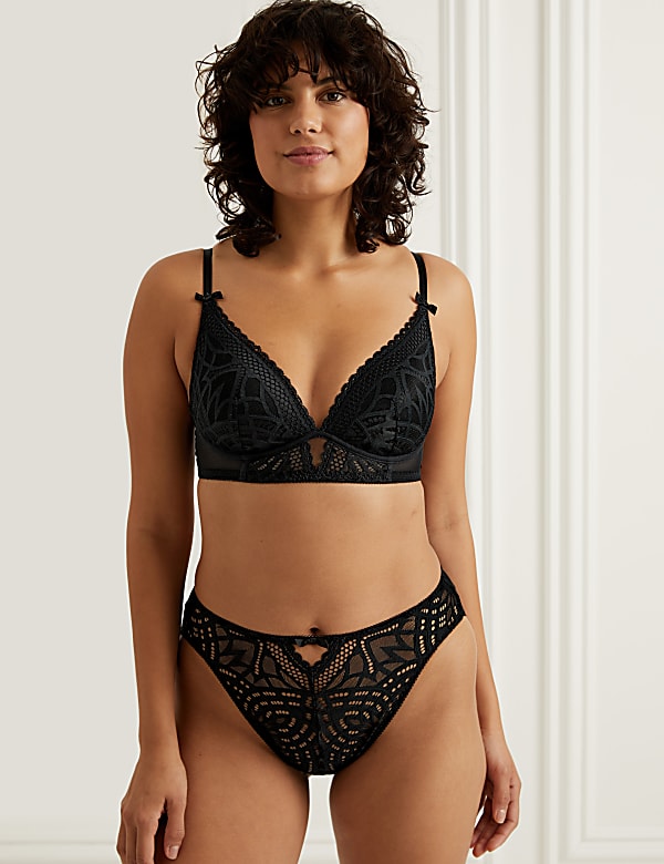 Joy Lace Padded Non Wired Plunge Bra A-E