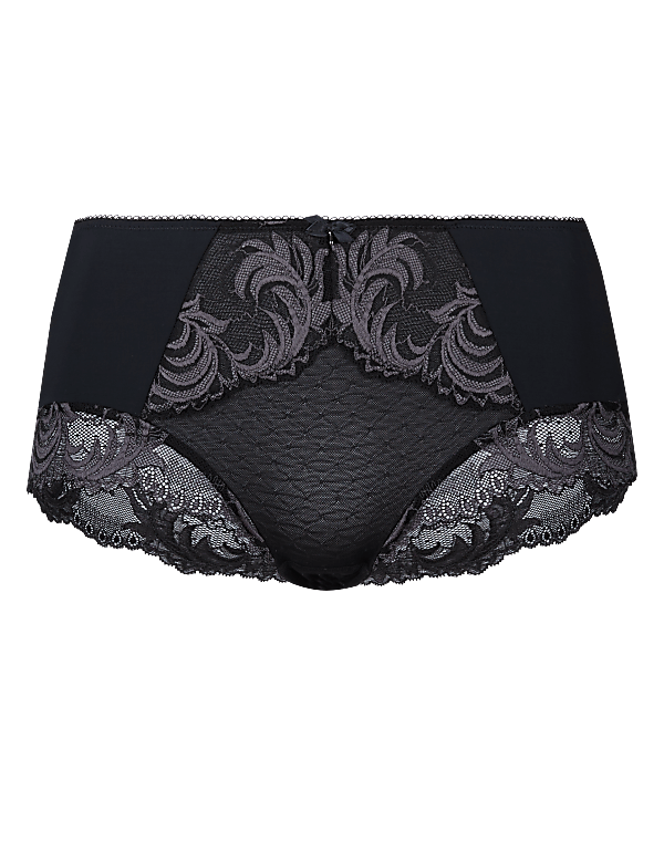 Sophia Lace High Rise Shorts