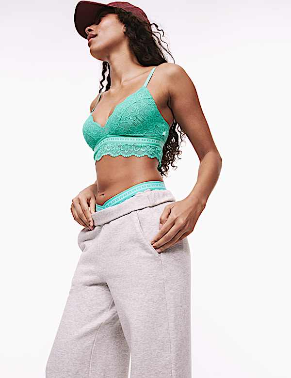 Σουτιέν-μπουστάκι Cleo A-E με δαντέλα χωρίς μπανέλα - GR