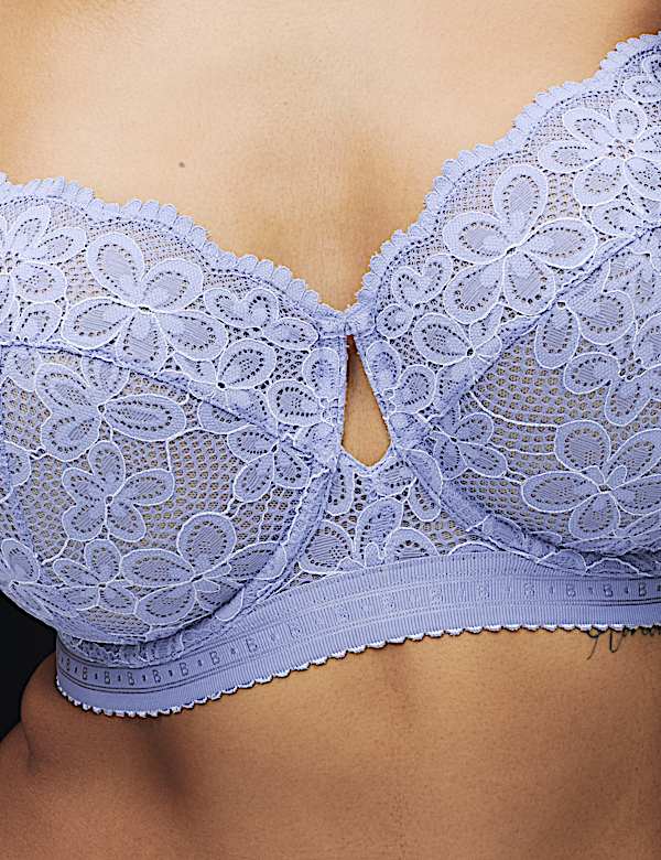 חזיית בלקונט Cleo עם ברזלים ותחרה (במידות F ומעלה) - IL