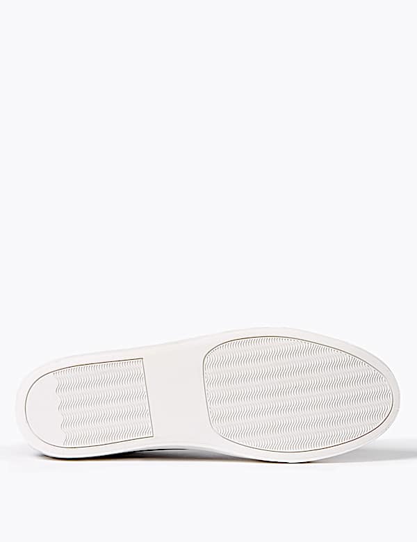 Lace-Up Trainers