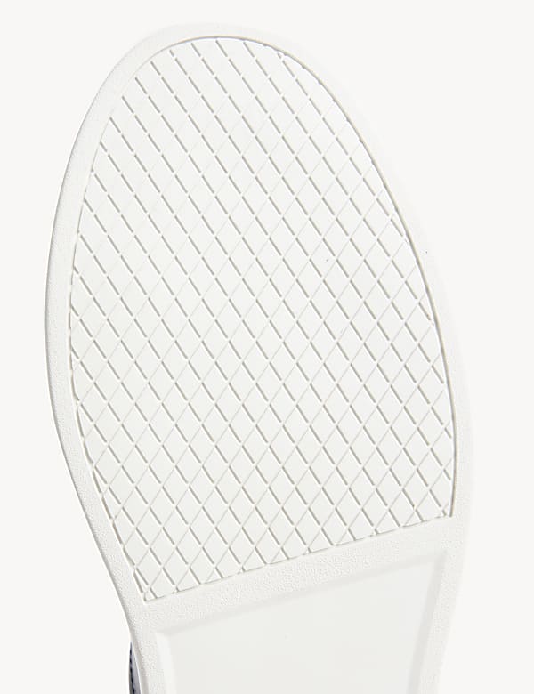 Lace-Up Trainers
