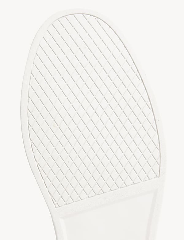 Lace-Up Trainers