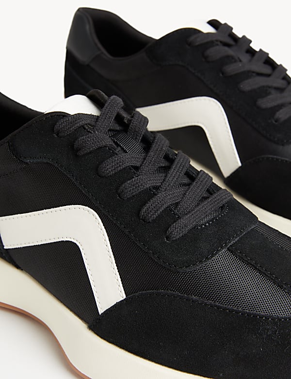 Lace-Up Trainers with Freshfeet™