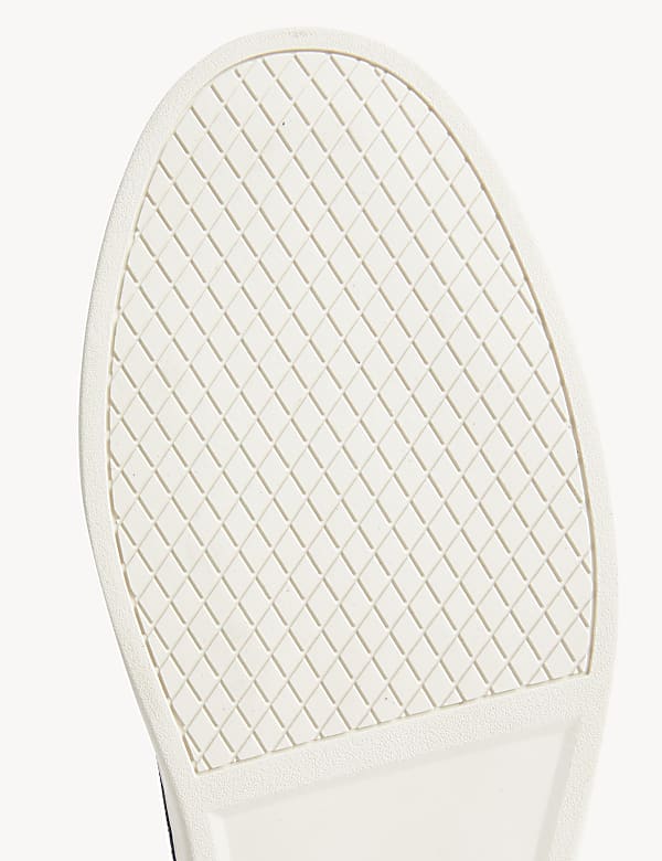 Lace-Up Trainers