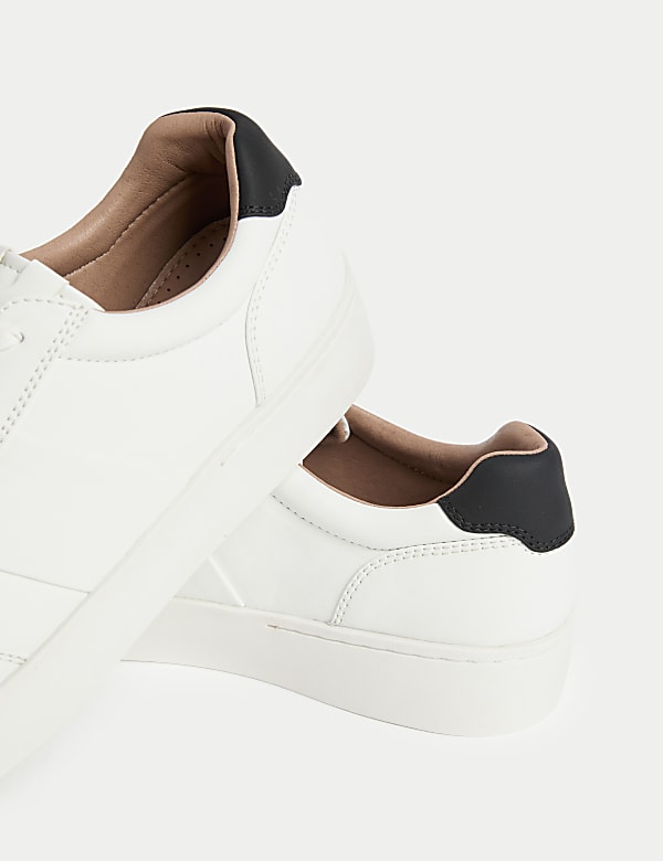 Lace Up Trainers - EE