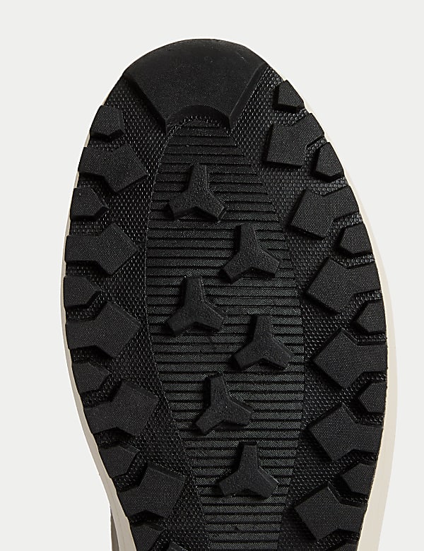 Lace Up Trainers - FR