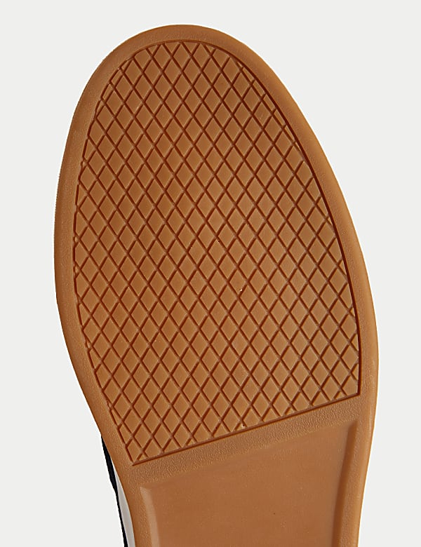 Mesh Slip-On Trainers - RS