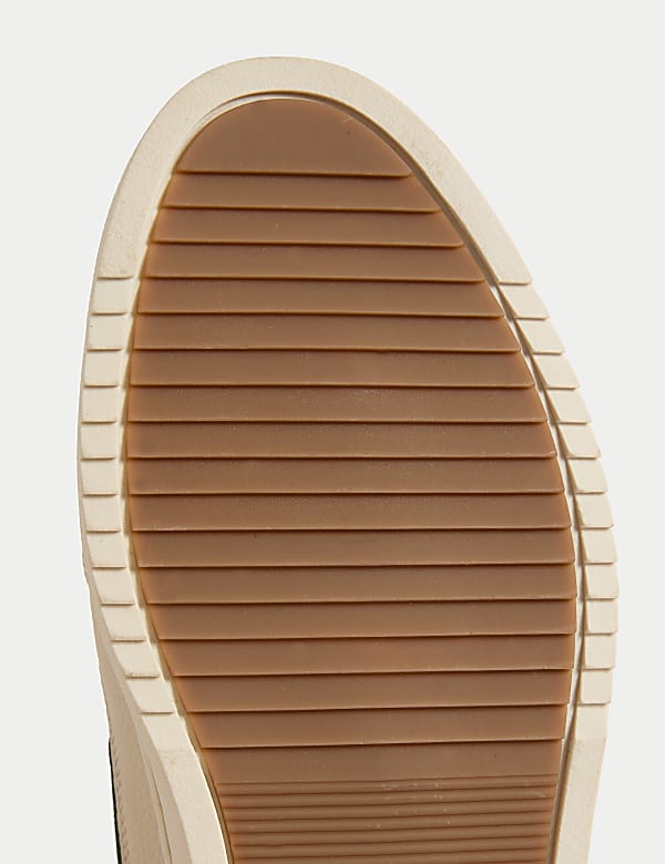 Baskets &agrave; lacets de style r&eacute;tro - FR