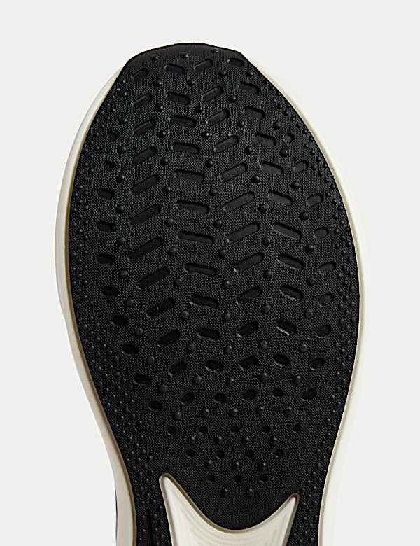 נעלי ספורט עם שרוכים - IL