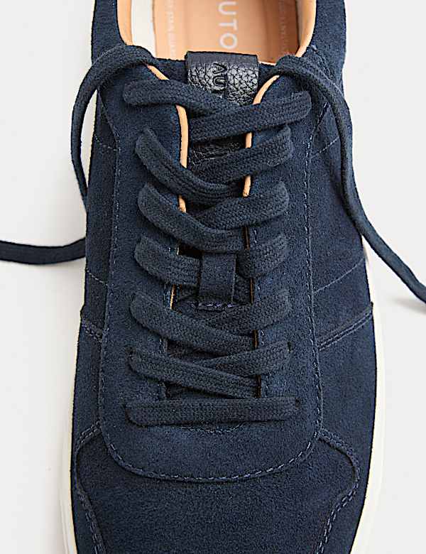 Wildleder-Turnschuhe zum Schnüren - DE