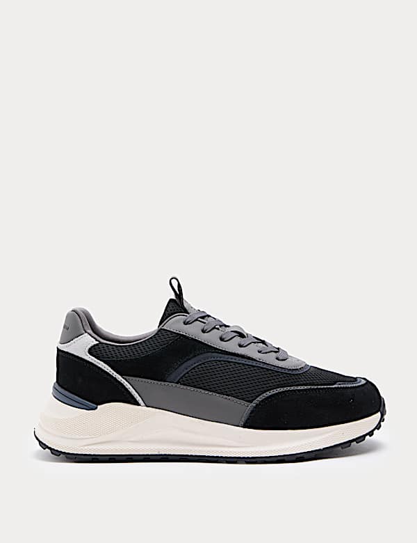 Sports Mesh Trainers - CN