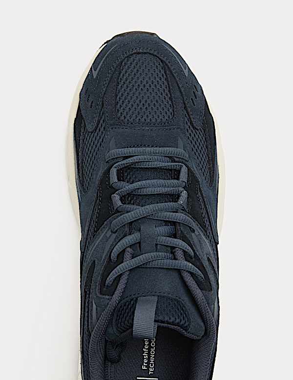 Lace Up Trainers - DE