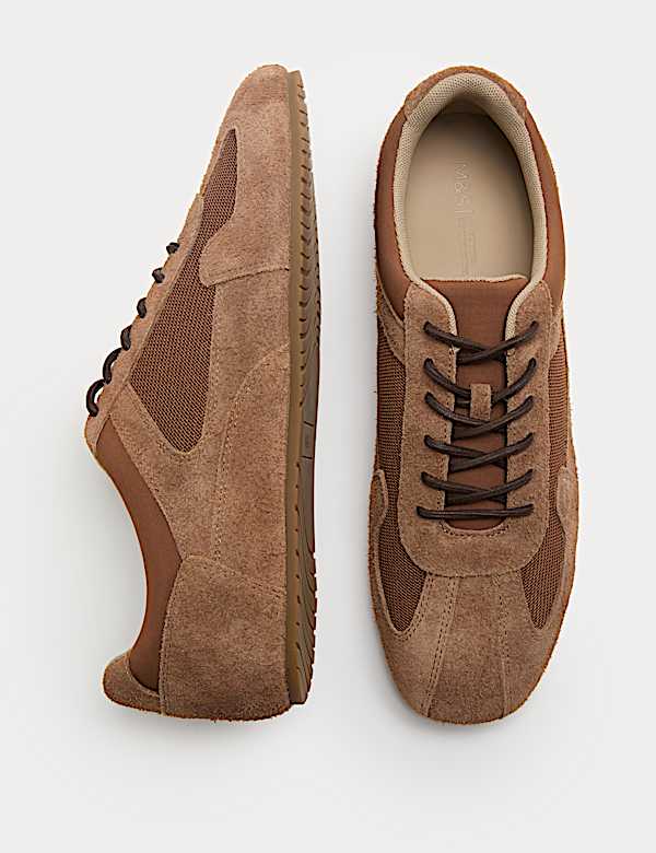 Lace Up Trainers - CZ