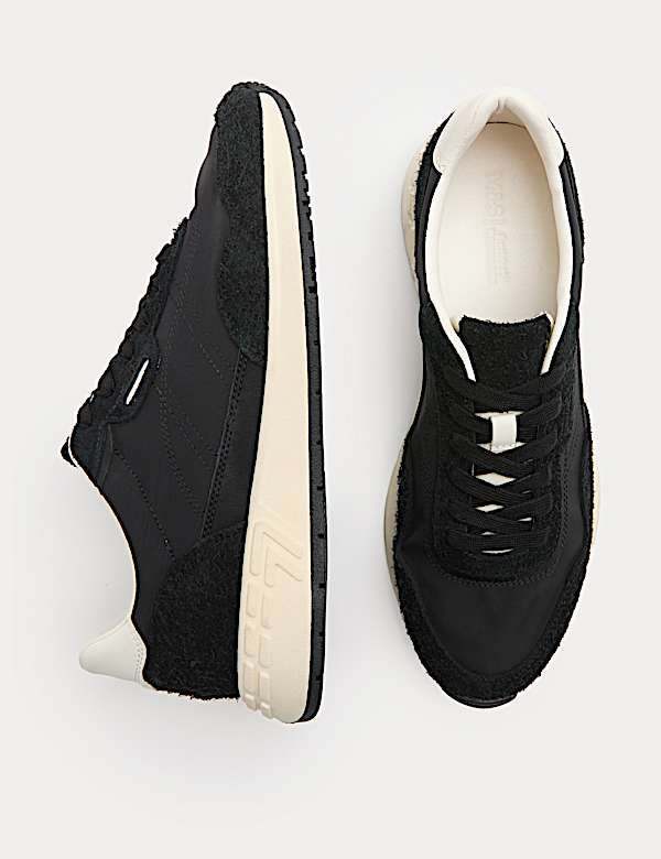 Zapatillas deportivas con cordones de estilo urbano - US