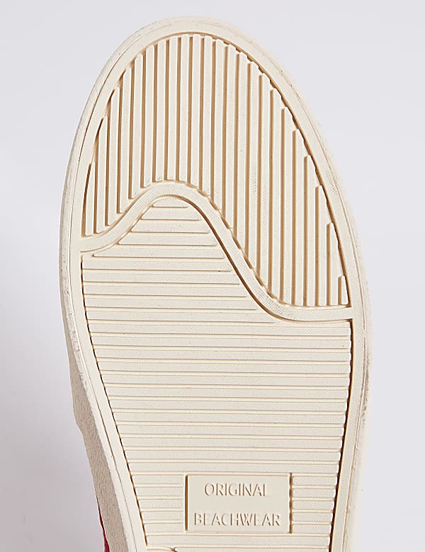 Canvas Slip-on Pump Shoes