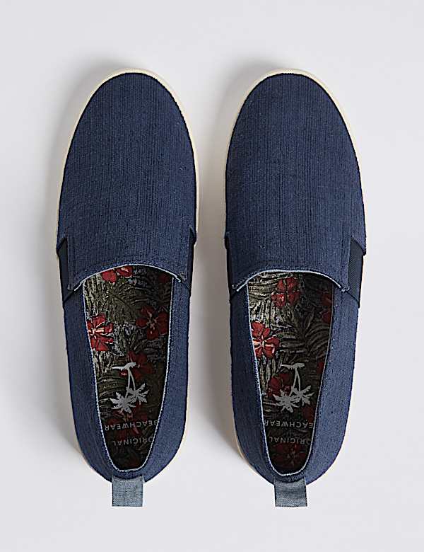 Canvas Slip-on Pump Shoes