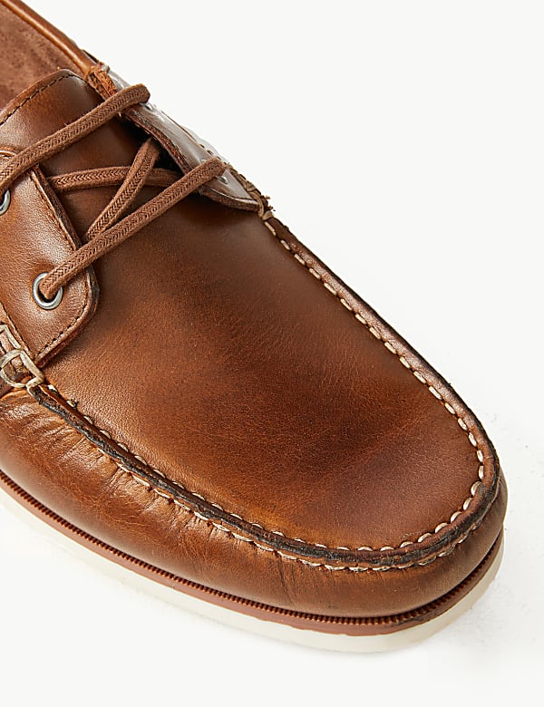 Leather Lace-up Boat Shoes