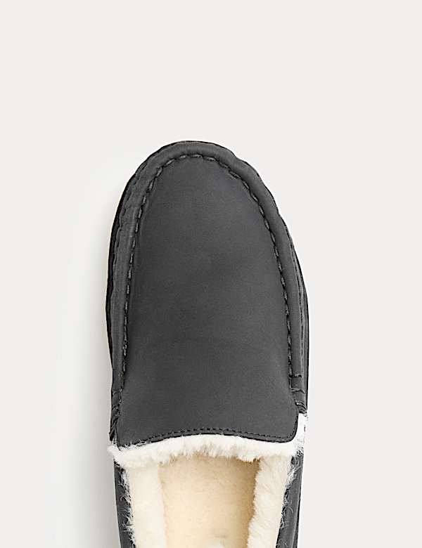 Leather Shearling Freshfeet&trade; Moccasin Slippers - AL